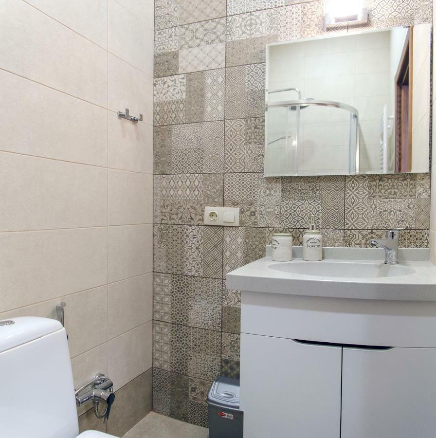 Home@97 On Aghmashenebeli Avenue Τυφλίδα Εξωτερικό φωτογραφία